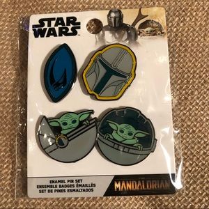 NEW Funko The Mandalorian Pin Set